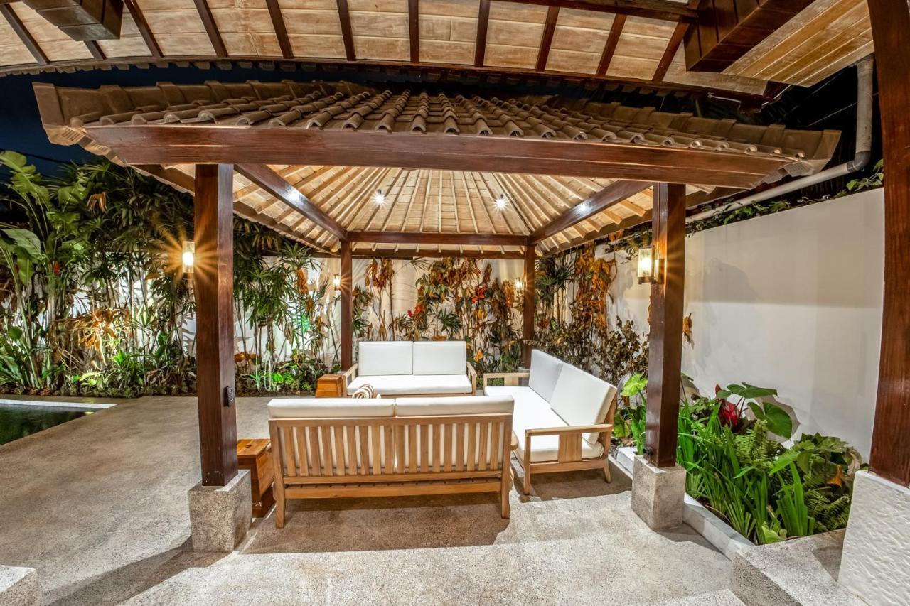 Putri Salju Villa By Evdekimi Ubud ภายนอก รูปภาพ