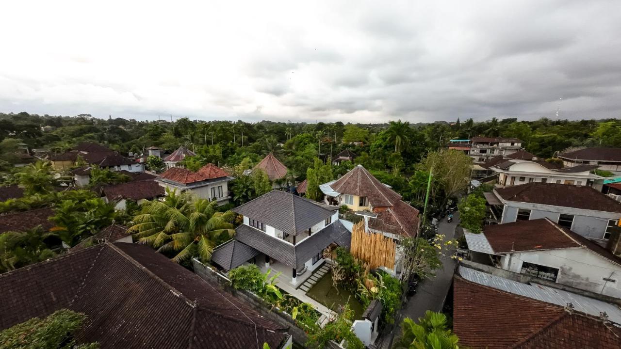 Putri Salju Villa By Evdekimi Ubud ภายนอก รูปภาพ